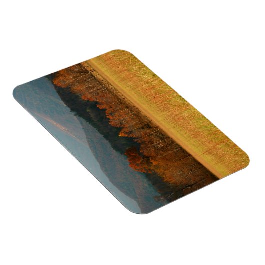 USA, Tennessee. Cades Cove In Smoky Mountain Magneet (Rechterzijde)