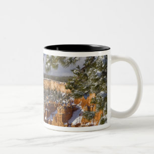 USA, Utah, Bryce Canyon National Park. Sunrise Tweekleurige Koffiemok