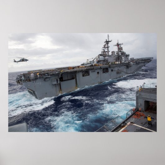 USS Kearsarge (LHD 3) Poster (Voorkant)