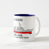 USS Kidd, DDG-100, aanpasbare data gediend Tweekleurige Koffiemok (Voorkant rechts)