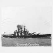 USS NORTH CAROLINA FLEECE DEKEN (Voorkant (Horizontaal))