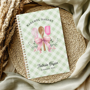 Ustensiles en bois rose et Carnet de planificateur