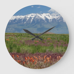 Utah, VS. Mt. Timpanogos rijst boven Grote Klok