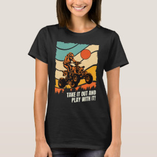 UTV Dirt Offroad SXS-rackauto Haal het uit de bus T-shirt