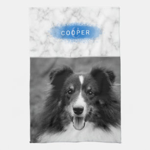 Uw aangepaste foto- en faux-marmertextuur met blau theedoek