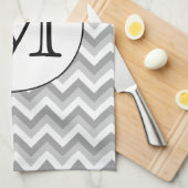 Uw brief. Gray Zigzag Pattern Monogram. Theedoek (Quarter Fold)