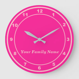 Uw familienaam op roze ronde wandklok grote klok