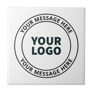 Uw geüploade logo + bewerkbare cirkeltekst tegeltje