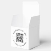 Uw geüploade QR-code plus bewerkbare circulaire te Bedankdoosjes (Geopend)