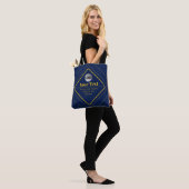 Uw Logo & Aanpasbare Ontwerpsjabloon Draagtas (Op model)