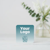 Uw Logo met bewerkbare QR-code en verloopombre Informatiekaartje (Staand voorkant)