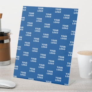 Uw ontwerp of bedrijfslogo Blauwe tegelpatroon Reclamebord Met Voetstuk