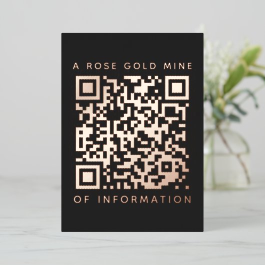 Uw QR Code Black Roos Gold Funny Discount Kaart (Staand Voorkant)