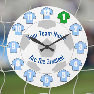 Uw Team Name Football Clock - Light Blue Shirten Grote Klok