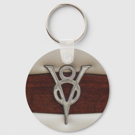 V8 Chrome Embleem leder en hout Sleutelhanger (Voorkant)