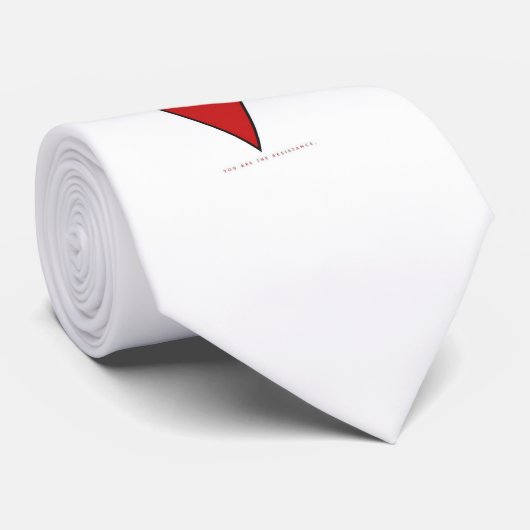 V pour la cravate de victoire (Roulé)