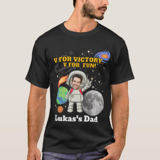 V Voor Victory V Voor Plezier Astronaut Jongen Ver T-shirt