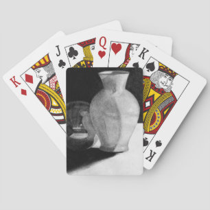 Vaas met bol pokerkaarten