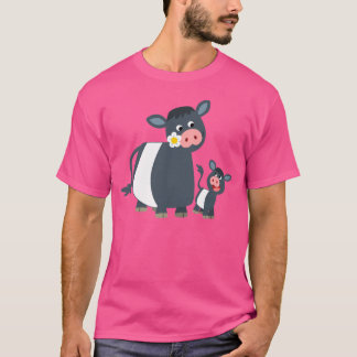 Vache à Galloway et T-shirt de veau ceinturés par