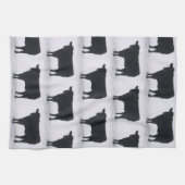 Vache noire dans la serviette de thé à la neige (Horizontal)