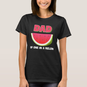 Vader van één in een meloenfamilie die overeenkomt t-shirt