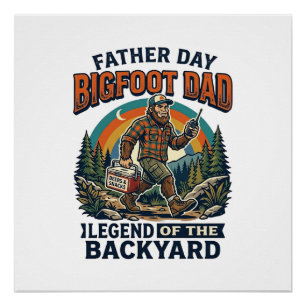 Vaderdag Bigfoot Papa Shirt Snacks Held Funny Gif Perfect Poster