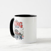 Vaderdag/Funny Vader Koning Van Het Gazon WRAP Mok (Voorkant links)