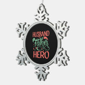 Vaderdag Husband Father Hero Tin Sneeuwvlok Ornament (Rechts)