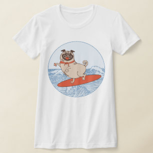 Vague à cheval heureux chien carlin sur le T-Shirt