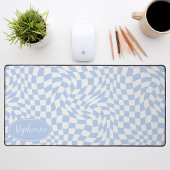 Vague Rétro : Damier Bleu Ondulé Moderne
