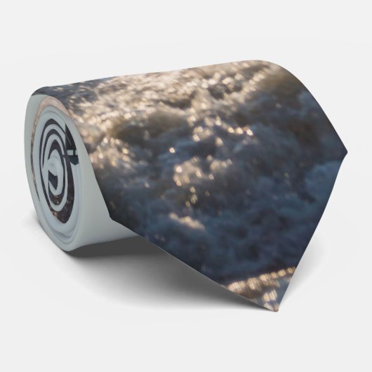 Vagues De Fierce À La Cravate St Joseph (Roulé)