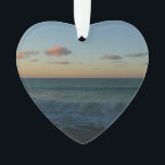 Vagues s'écrasant au paysage de Sunset Beach<br><div class="desc">J'ai trouvé cette jolie photo de notre voyage d'anniversaire à Sainte-Lucie quand je regardais à travers notre dossier de photos. Cette photo montre des vagues qui s'écrasent sur la plage au coucher du soleil. Cherchez d'autres photos de couchers de soleil à Sainte-Lucie dans notre magasin. Cette image est également présentée...</div>