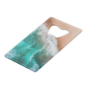 Vagues sur la plage de sable (Devant Angle)