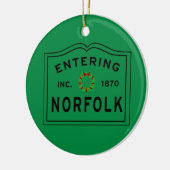 Vakantie in de stad Norfolk MA Keramisch Ornament (Links)