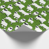 Valais Blwlese Sheep Illustrations on Green Cadeaupapier (Hoek)