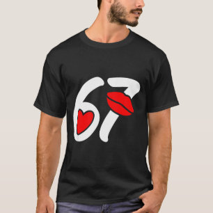 Valentijnsdag 67 Meme Lippen En Hart Grappig Zes S T-shirt