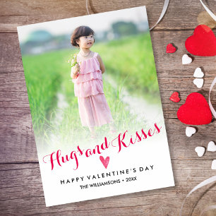 Valentijnsdag knuffels kussen harten familie foto feestdagenkaart