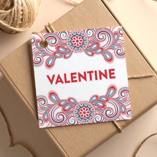 Valentijnsdag met roze bloemen en krullen bedankjes labels