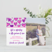 Valentijnsdag zwangerschapsaankondiging roze paars aankondiging (Staand voorkant)