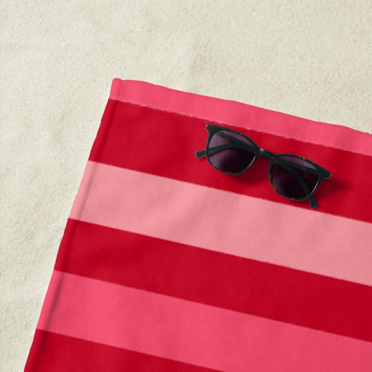 Valentijnse Strepen van Rood en Roze Strandlaken (In situ)