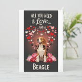 Valentine's Day Cute beagle Photo Cuddle Feestdagenkaart (Staand voorkant)