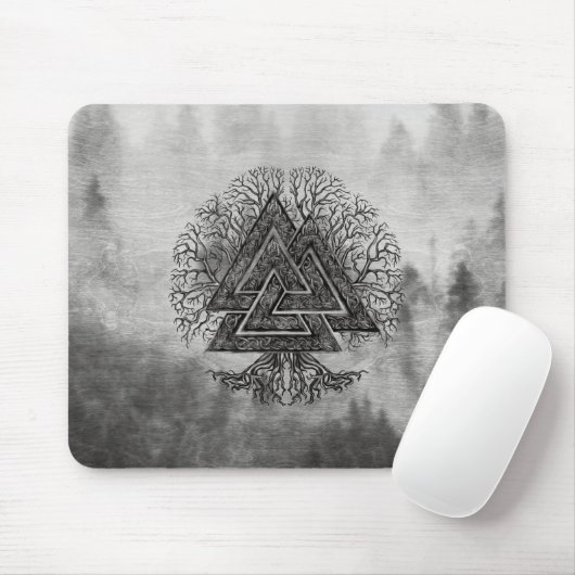 Valknut and Tree of Life Yggdrasil Muismat (Met muis)