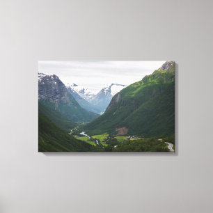 Vallée de Hjelle dans la toile de la Norvège