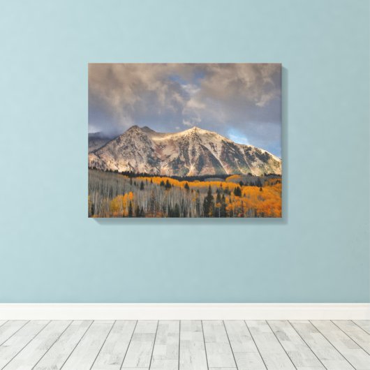 Vallen kleuren van Aspens, Keebler-pas Canvas Afdruk (Insitu (Houten vloer))