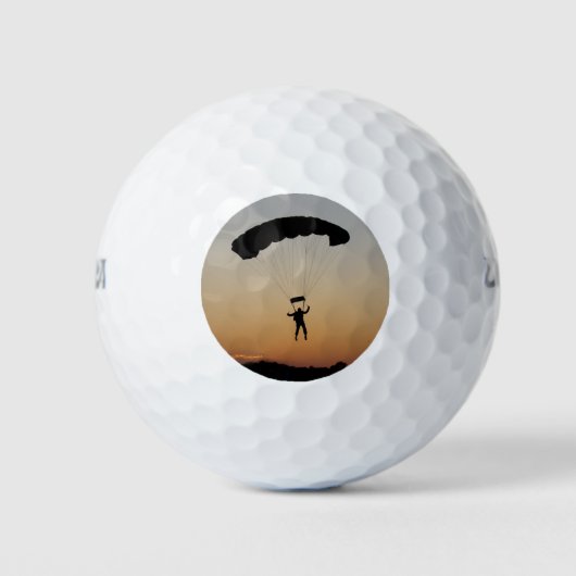 Valparachutist bij zonsondergang golfballen (Voorkant)