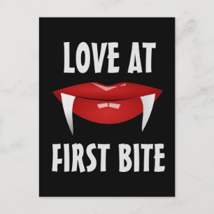 VAMPIER VROUW RODE LIPPEN LIEFDE EERSTE BEET BRIEFKAART