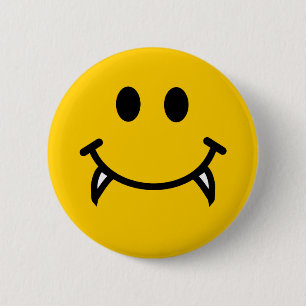 Vampierzijde met fangs ronde button 5,7 cm