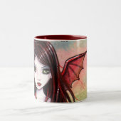 Vampire Halloween Mug par Molly Harrison (Centre)