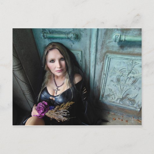 Vamplified Briefkaart (Voorkant)