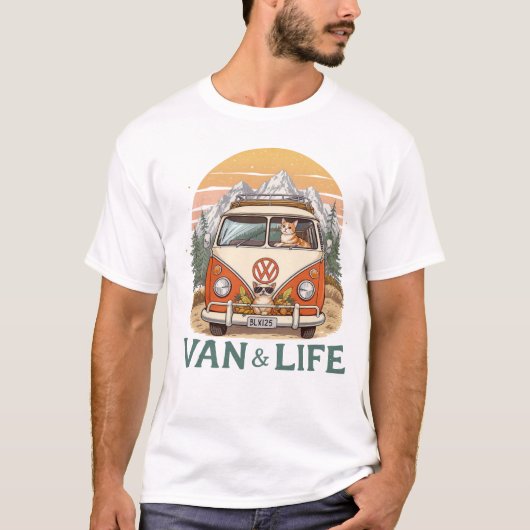 Van Life Paws  Adventure  T-Shirt (Devant)